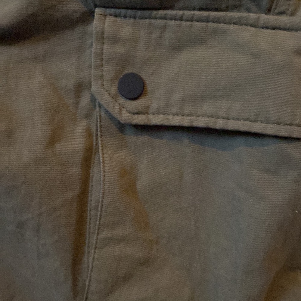 Shein olive pants - Picture 4 of 5